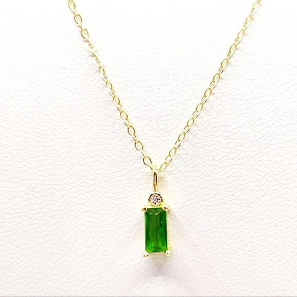 Sterling Silver Dainty Emerald Green cz Necklace Gold Plated .925 New - Picture 1 of 4